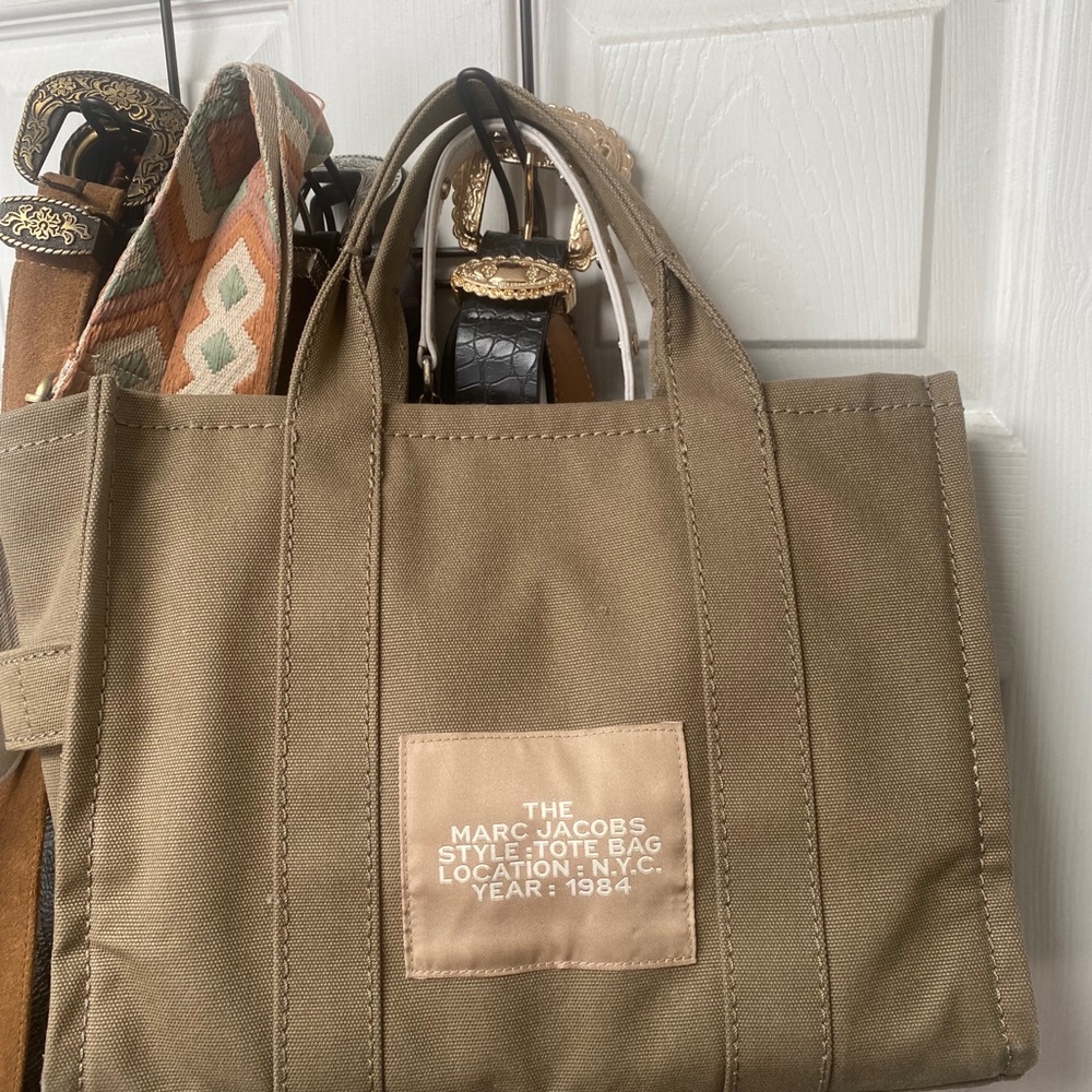 Marc Jacobs Medium Tote